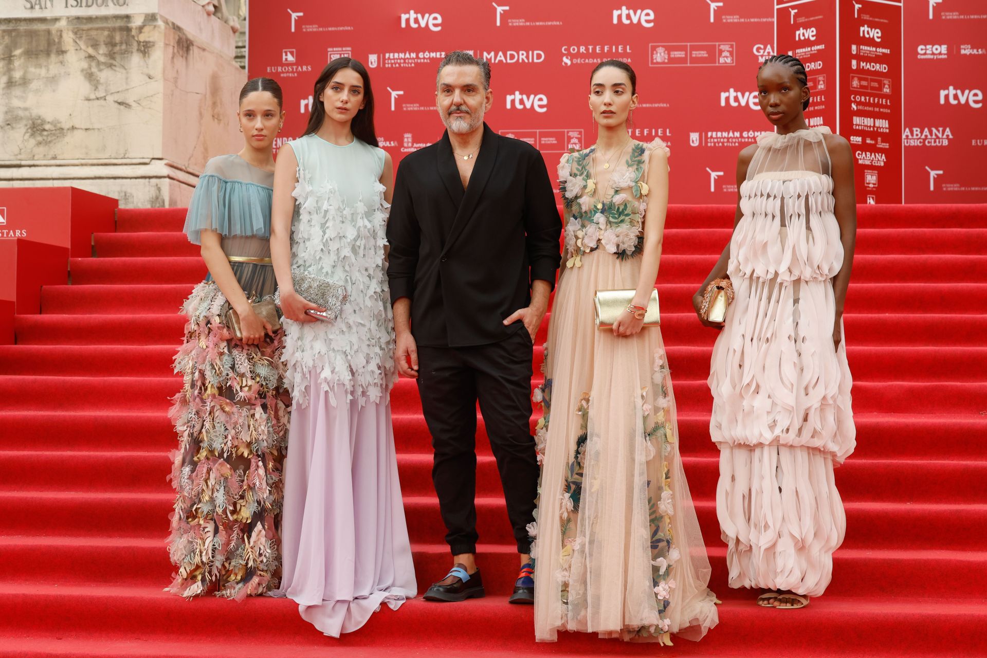 FOTOS | La alfombra roja de los Premios de la Academia de la Moda Española 2025