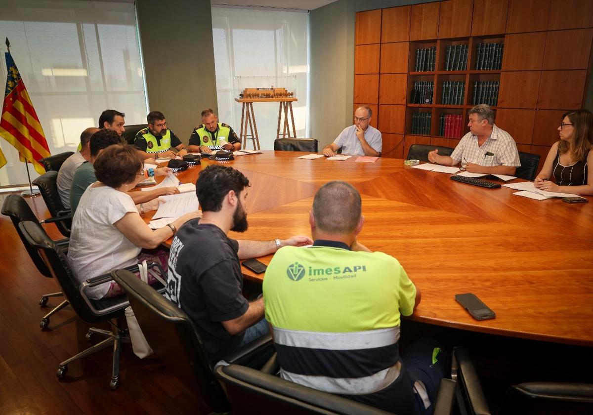 Reunión del dispositivo de seguridad.