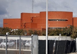 Sede de Ferrocarrils de la Generalitat Valenciana (FGV).