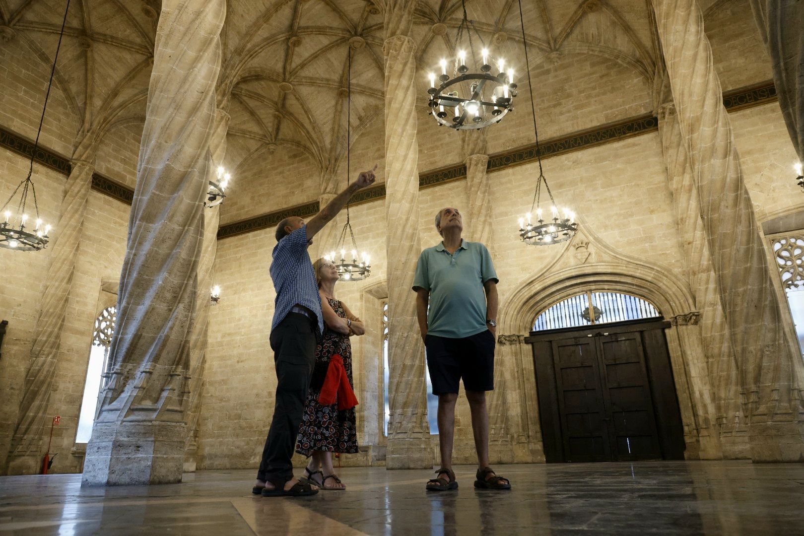 Valencia vive su Gran Nit de Juliol