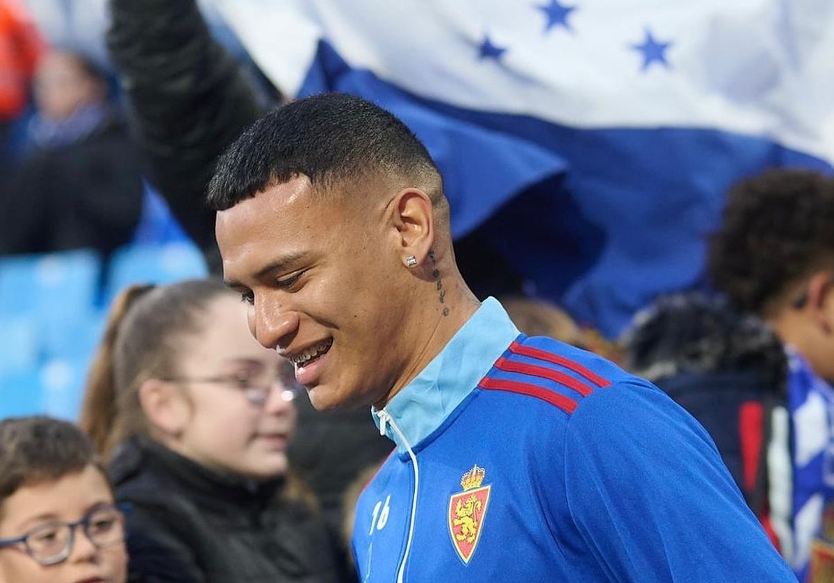 Kervin Arriaga, antes de un partido.