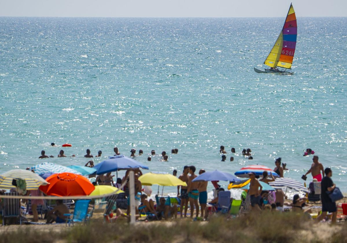Playa de Canet d'en Berenguer.