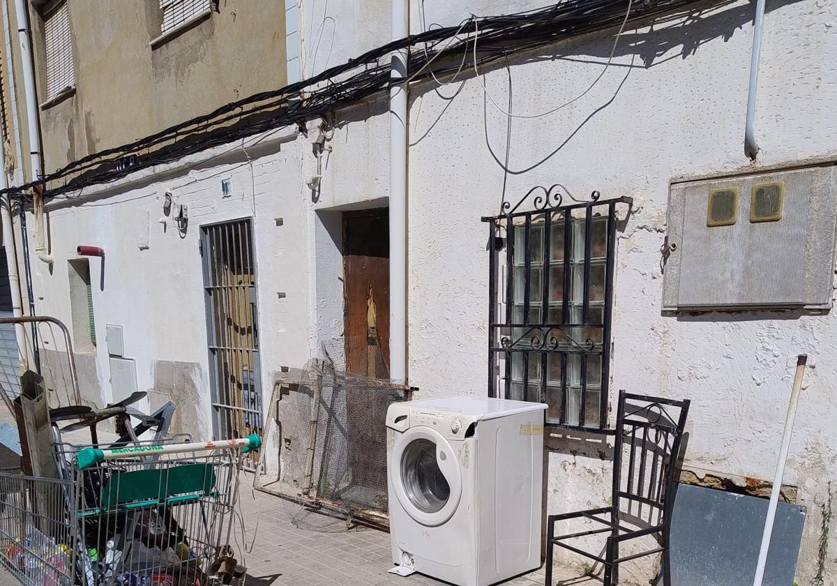 Exterior d ela casa ocupada ilegalmente.