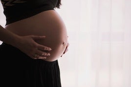 Una embarazada, en el tercer trimestre de gestación