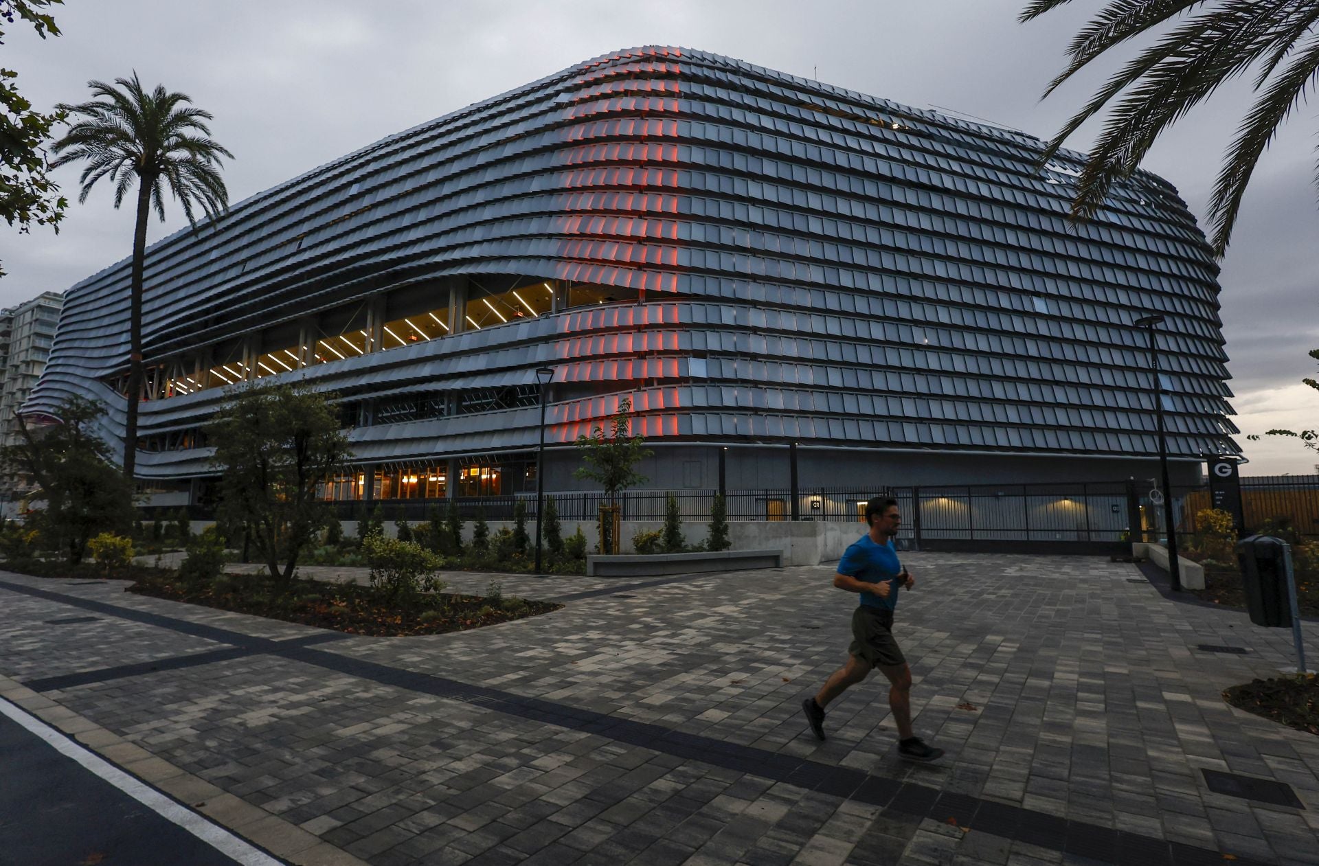 FOTOS | La piel del Roig Arena se viste de luces