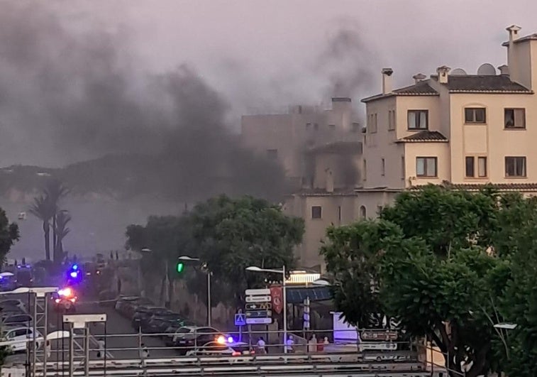 Un incendio en un garaje desata la alarma en Xàbia