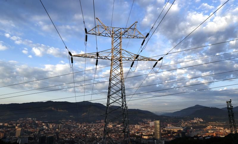 El precio de la luz para este sábado con la nueva tarifa: las horas que estará a cero euros