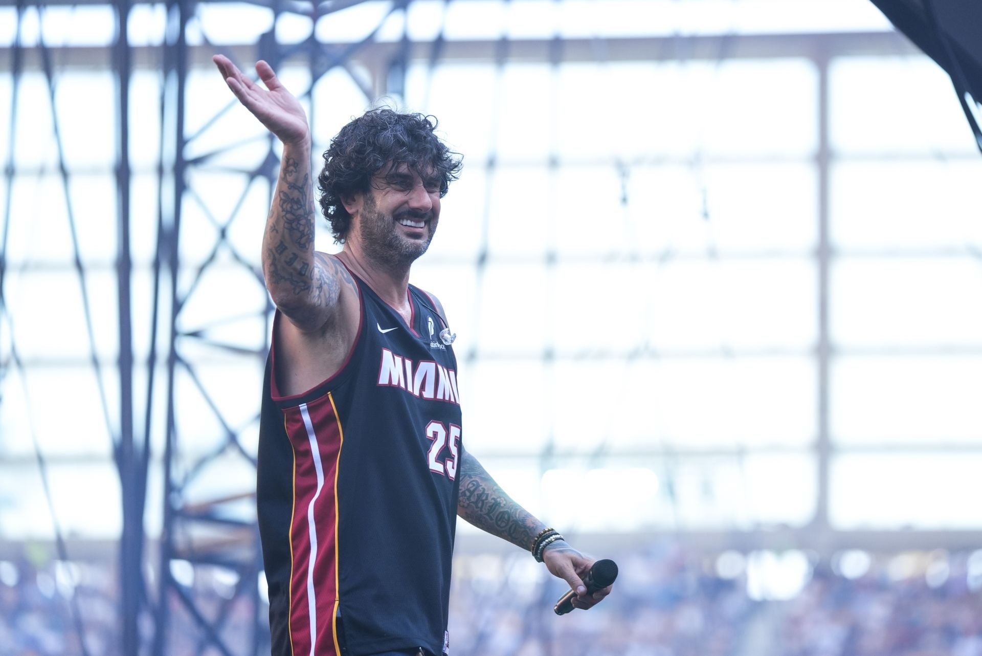 Fotos: Ibai Llanos conquista La Cartuja con La Velada del Año 5 y bate récords históricos en Twitch