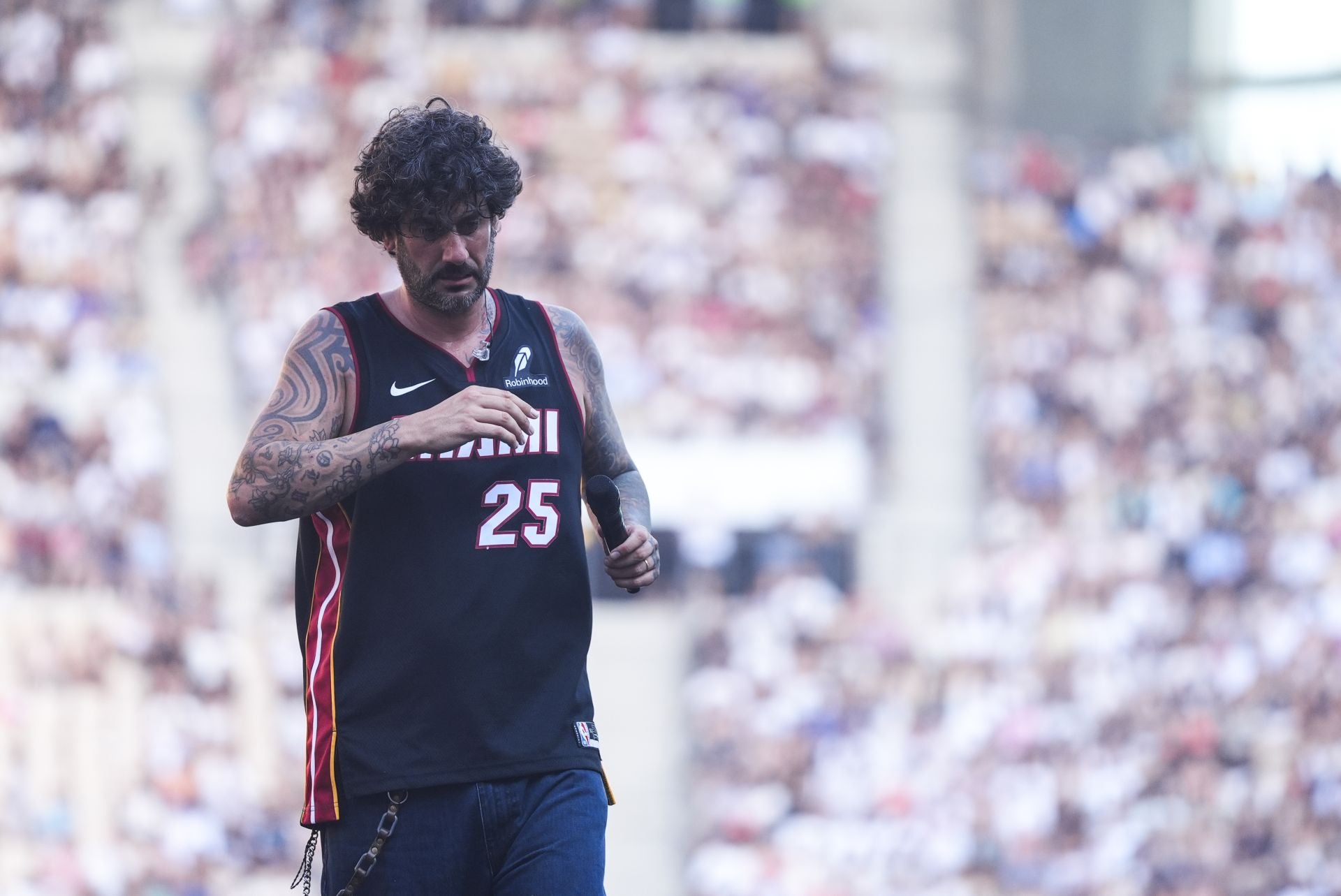 Fotos: Ibai Llanos conquista La Cartuja con La Velada del Año 5 y bate récords históricos en Twitch
