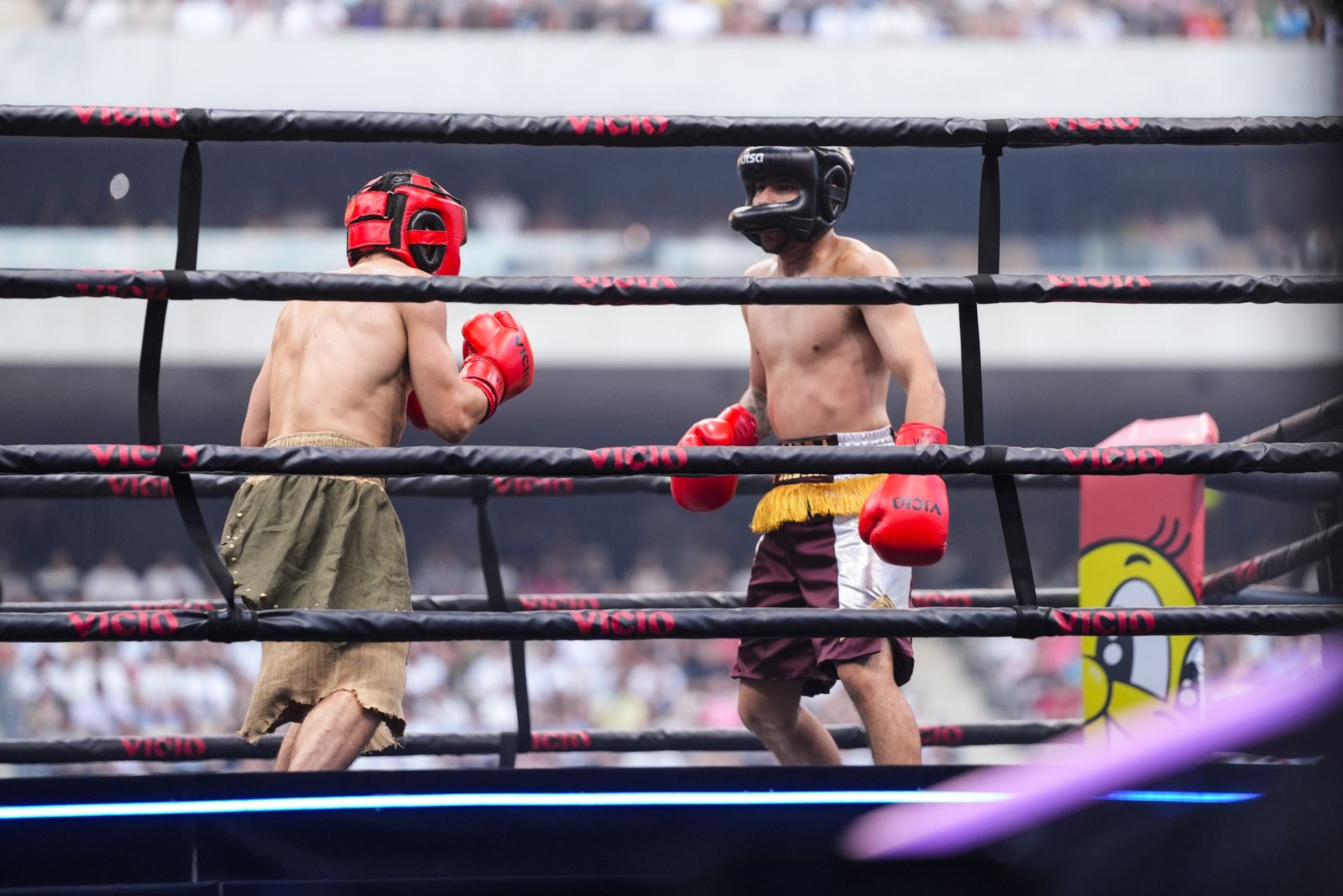 Fotos: Ibai Llanos conquista La Cartuja con La Velada del Año 5 y bate récords históricos en Twitch