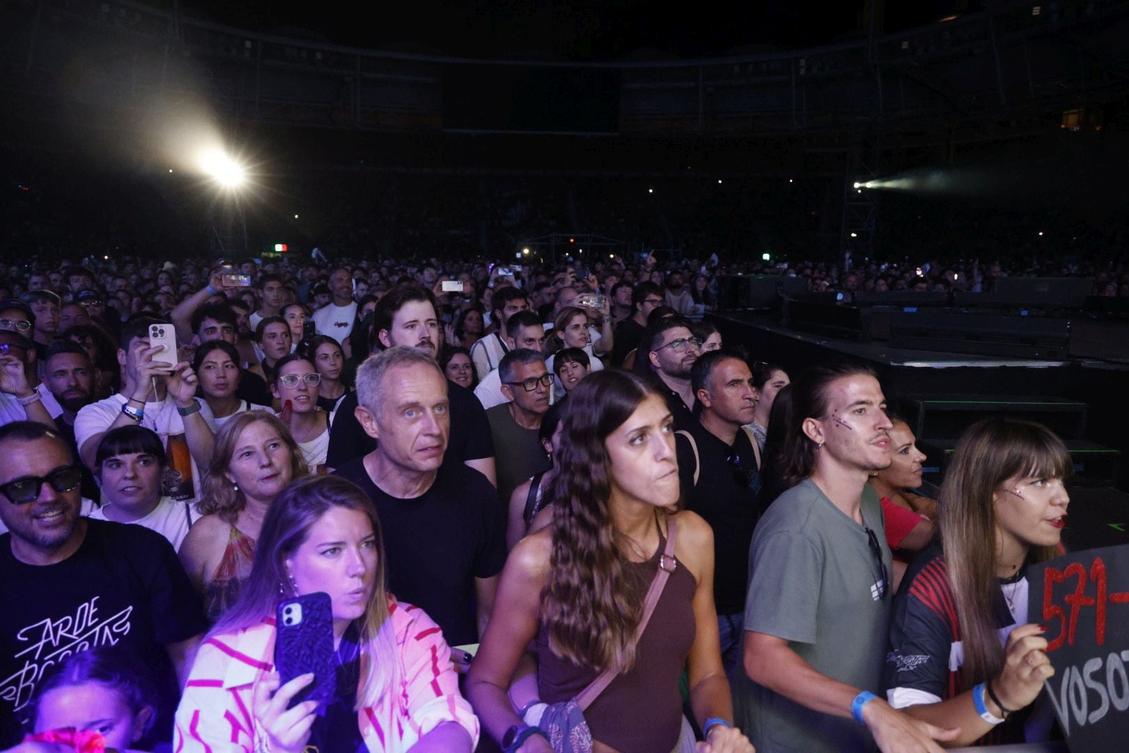 Fotos del concierto de Arde Bogotá en Valencia