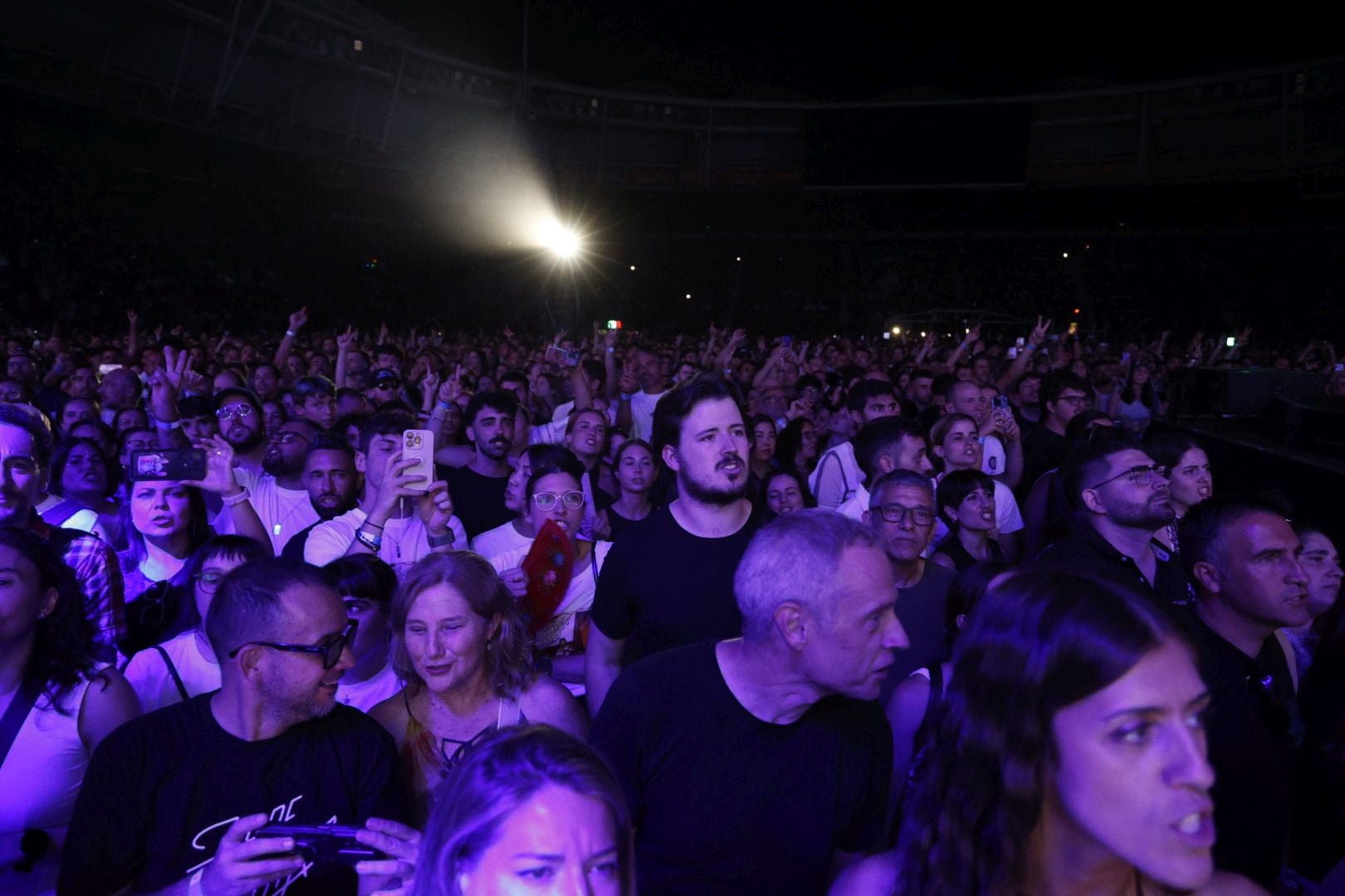 Fotos del concierto de Arde Bogotá en Valencia