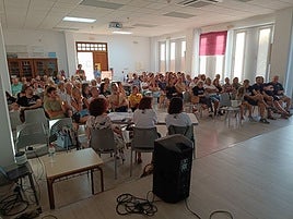 La asamblea informativa celebrada en Xaló.