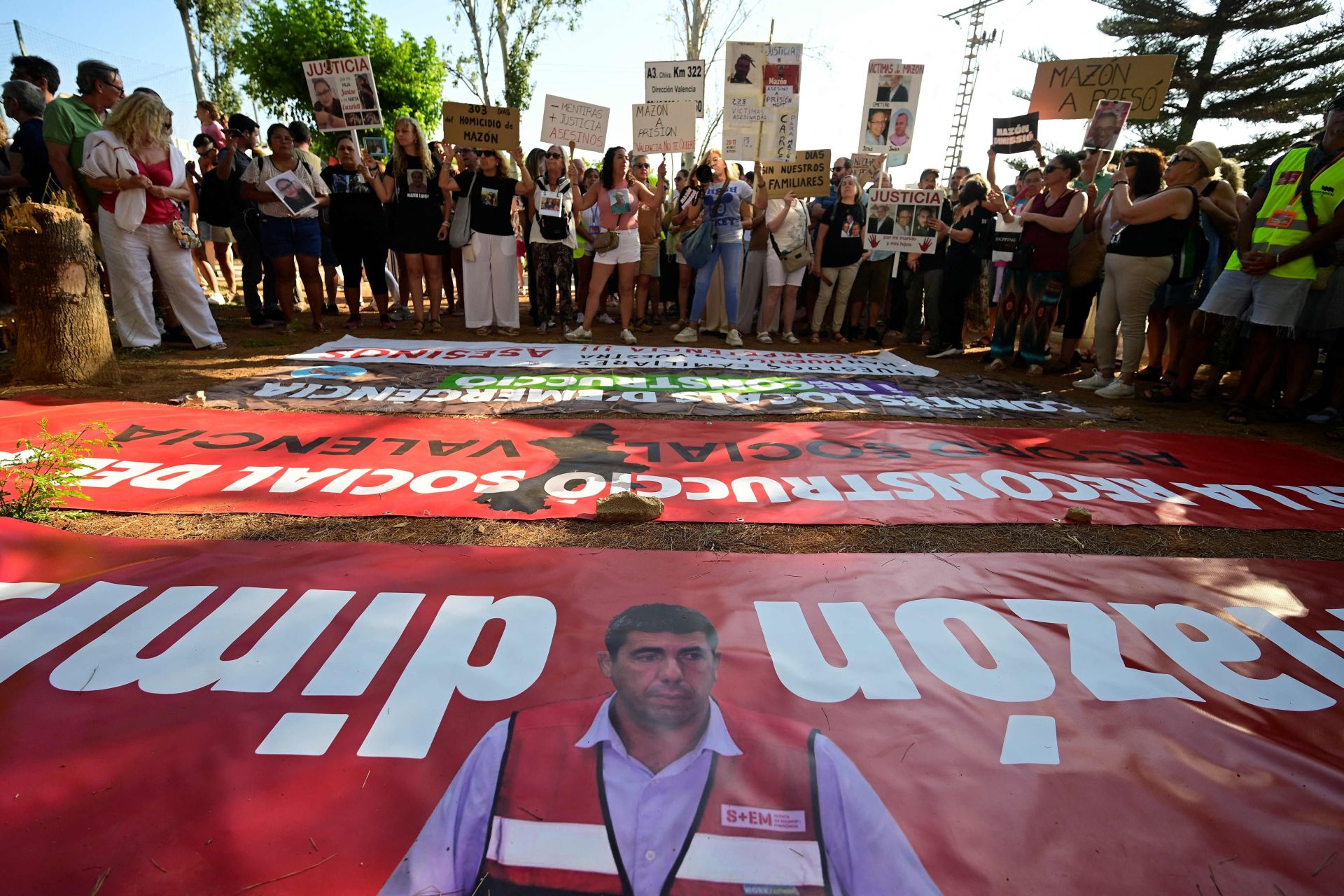 FOTOS | Novena manifestación contra Mazón por la gestión de la dana