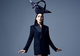 Rossy de Palma, con el bolso diseñado por Navarrete inspirado en la actriz.