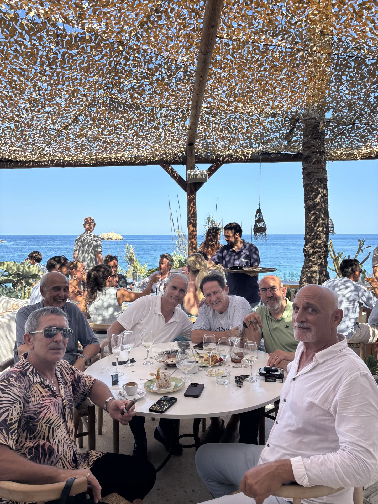 Edgar Salma, Vicente Miralles, Ricardo Olcina, Toni Marí, Nicolás Merle y Vicente García.