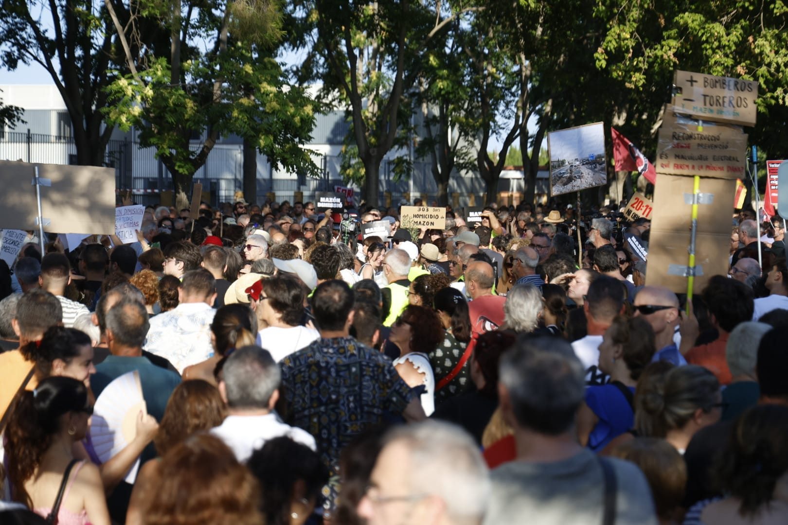 FOTOS | Novena manifestación contra Mazón por la gestión de la dana