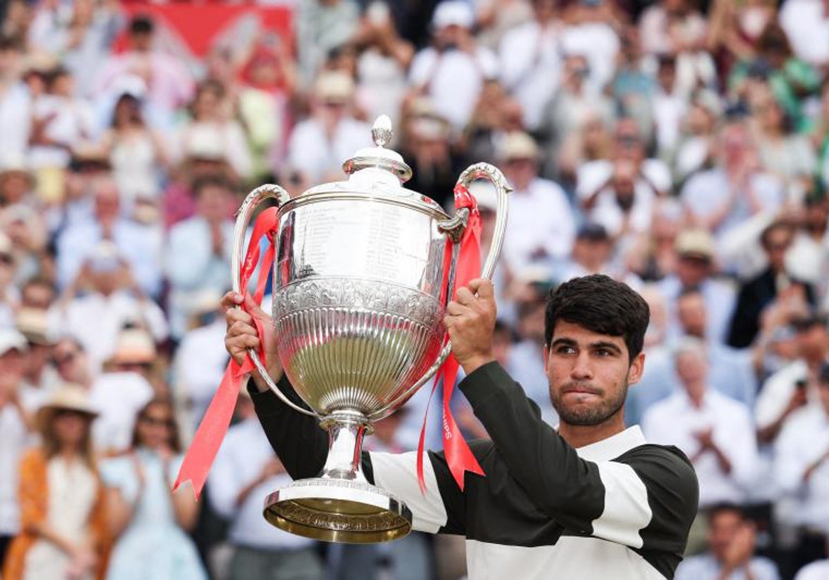 Carlos Alcaraz tras ganar el torneo de Queens.