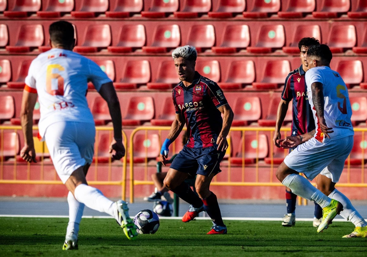 Iván Romero, durante el partido.