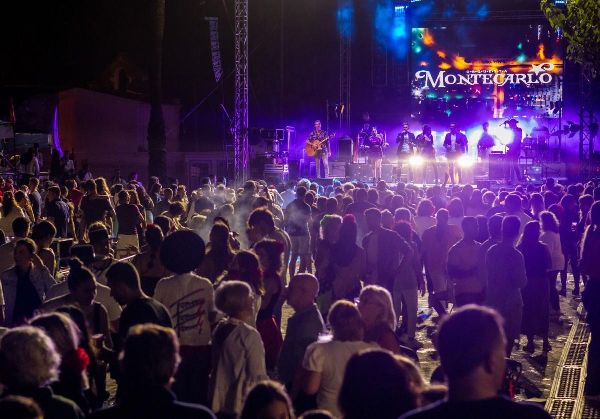 Multitudinario concierto de la Orquesta Montecarlo, en una imagen de archivo.