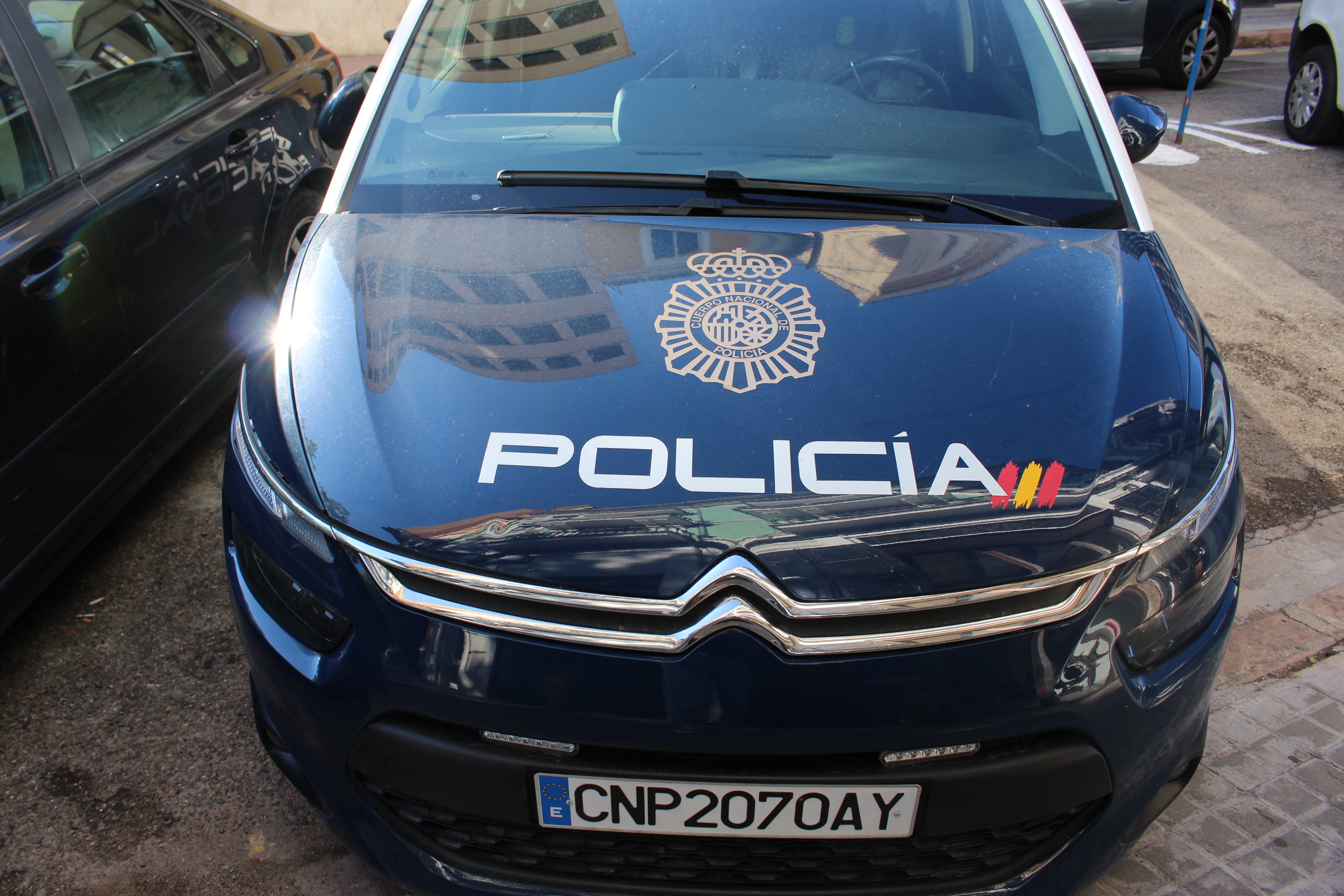 La Policía Nacional ha colaborado en esta actuación junto a la Guardia Civil.