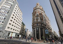 Sede de CaixaBank en Valencia.