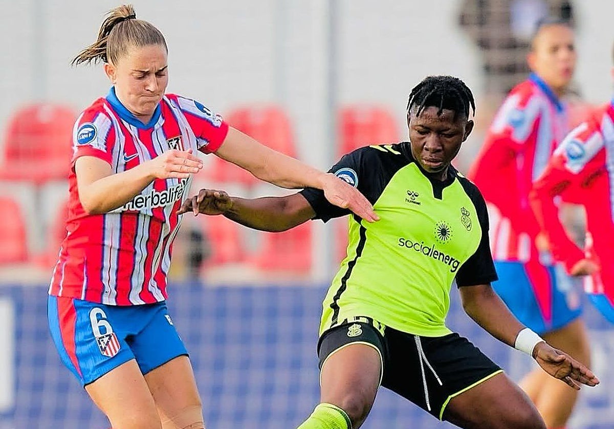Kalu Chinyere, durante un partido de Liga F.