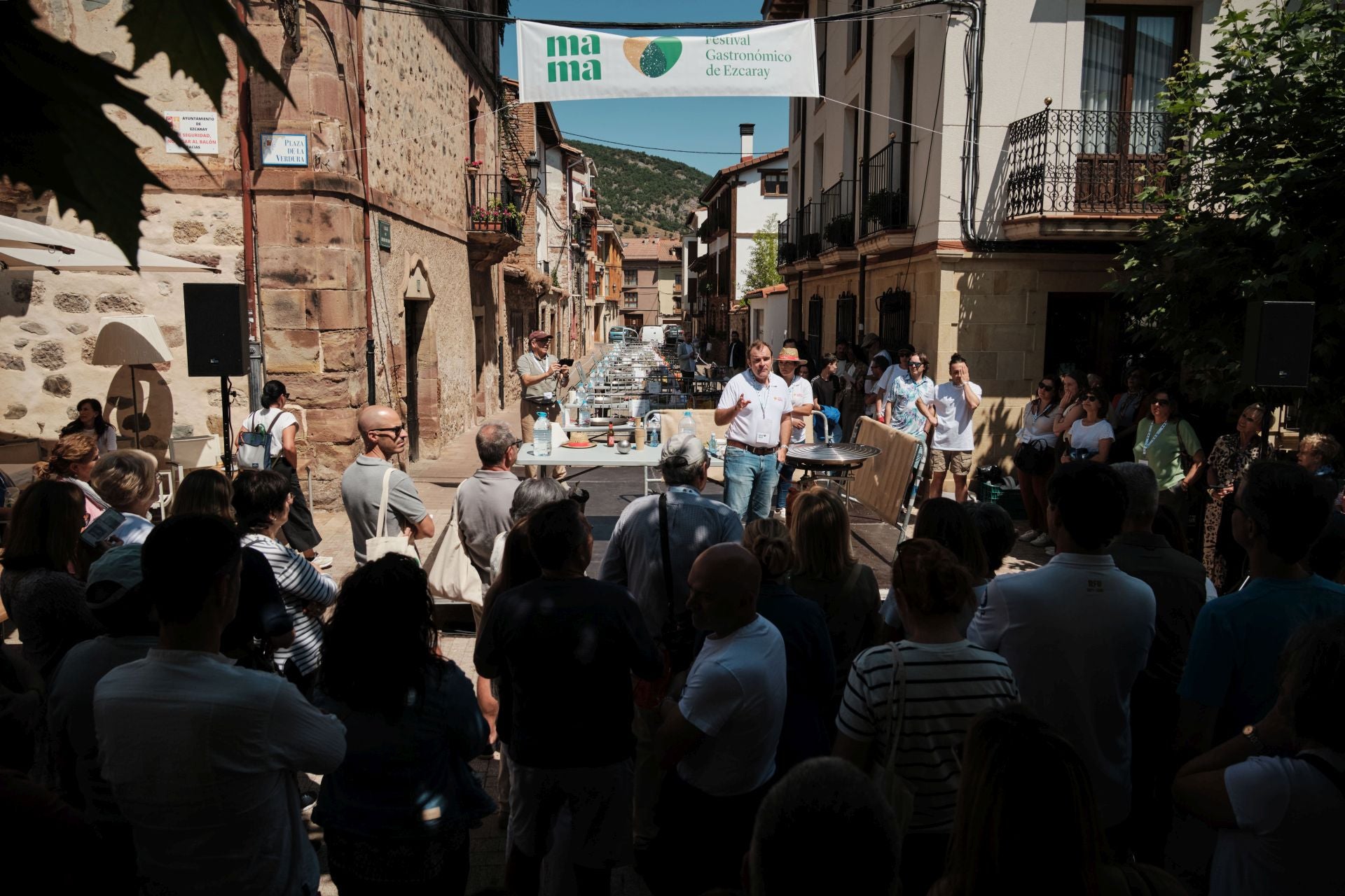 La paella más solidaria con la zona cero se cocina a 600 kilómetros de Valencia