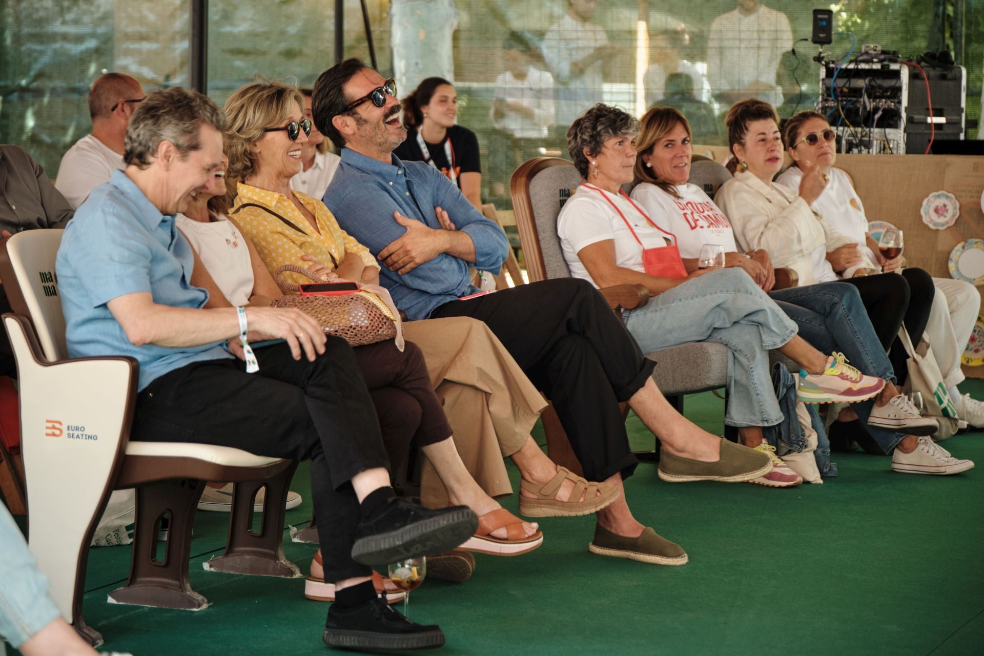 La paella más solidaria con la zona cero se cocina a 600 kilómetros de Valencia