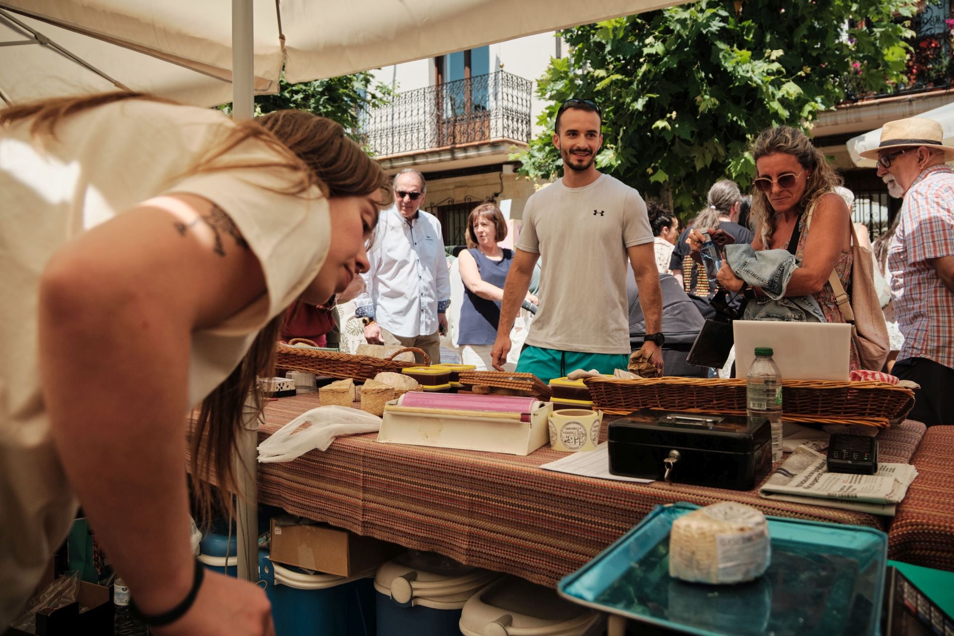 La paella más solidaria con la zona cero se cocina a 600 kilómetros de Valencia