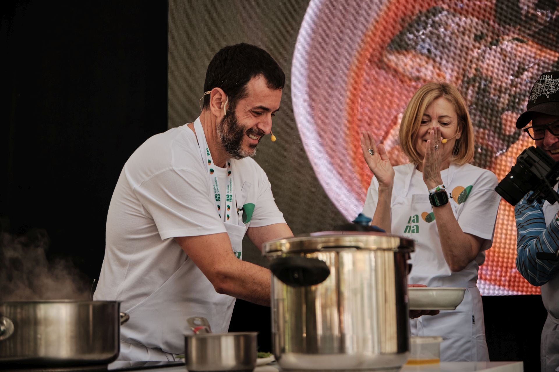 La paella más solidaria con la zona cero se cocina a 600 kilómetros de Valencia