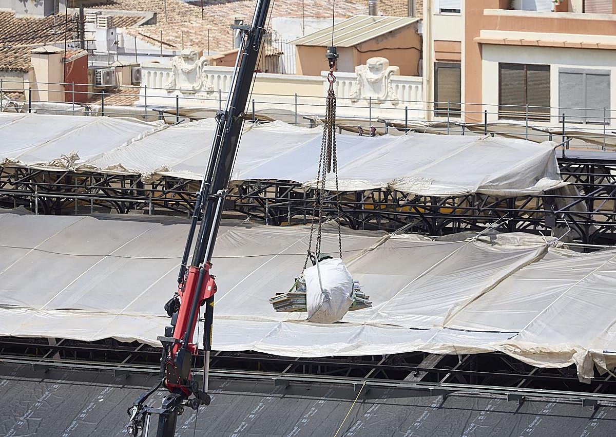 Imagen secundaria 1 - La nueva piel de la Estación del Norte se asoma a la fachada