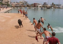Bous a la Mar en Benicarló, en una edición anterior.