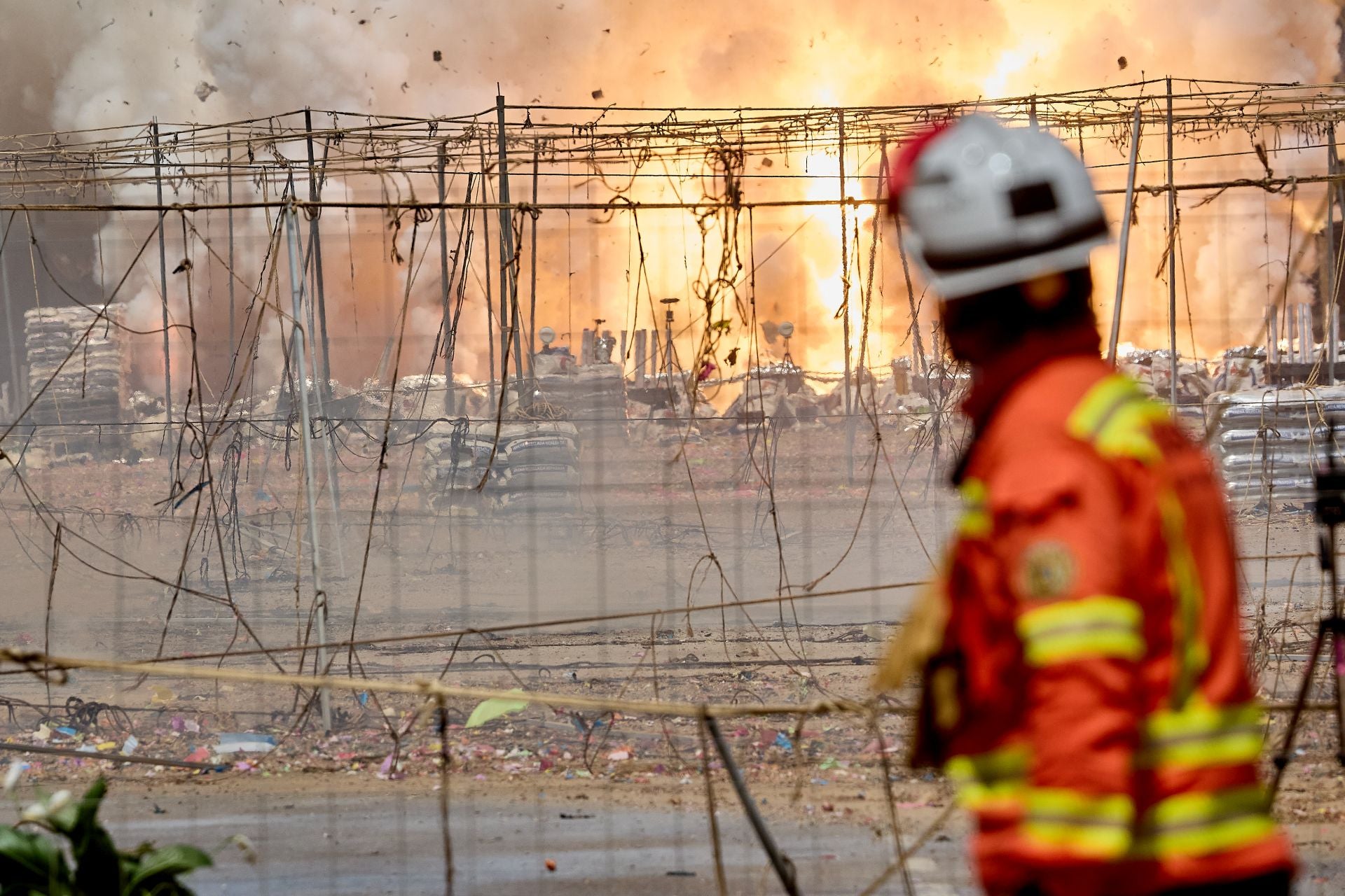 Así ha sido la mascletà más grande de la historia