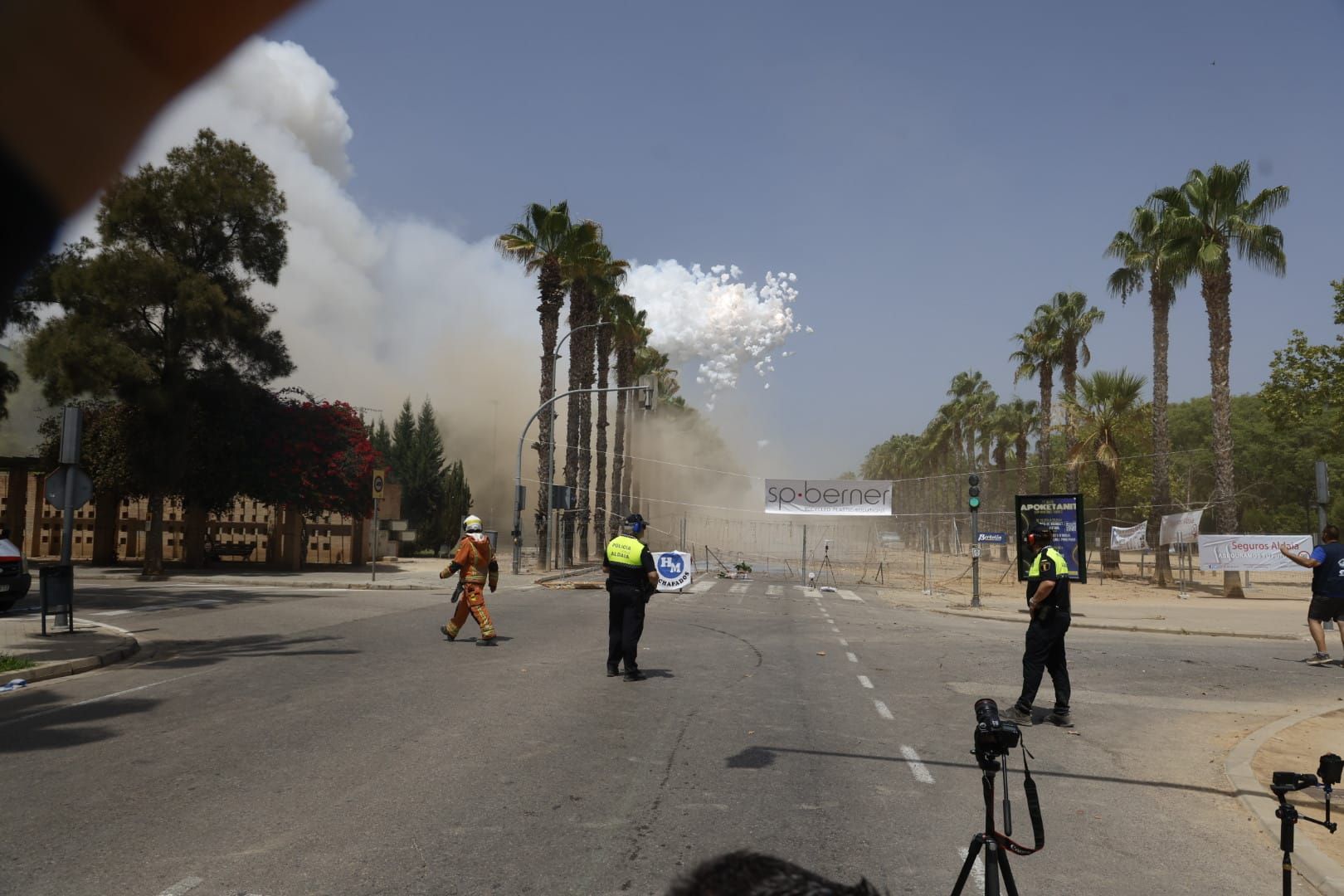 Así ha sido la mascletà más grande de la historia