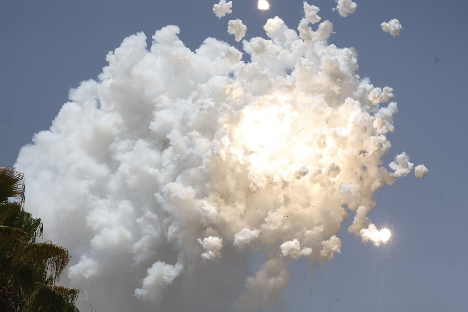 Así ha sido la mascletà más grande de la historia