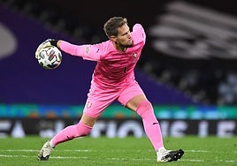 El portero Tomas Vaclik durante un partido.