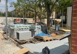 Obras en una de las calles de Alfafar.