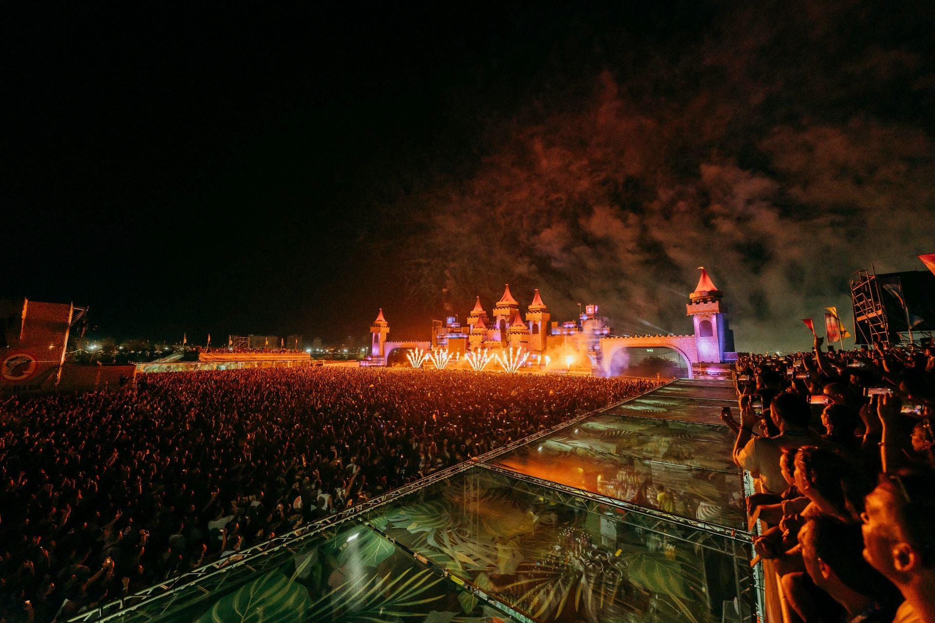 Medusa Festival 2025: Más de 56.000 personas disfrutan hasta la madrugada en Cullera