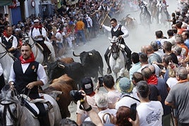 Imagen de archivo de la Entrada de Toros y Caballos
