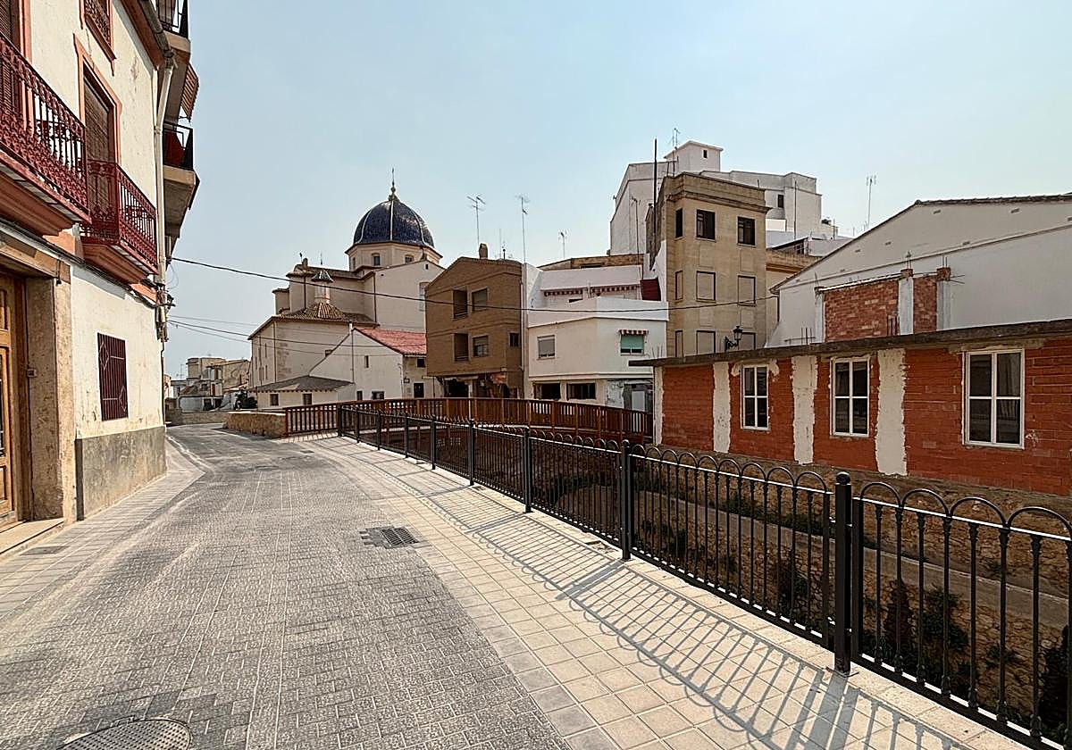 Una de las calles reabiertas en Chiva.