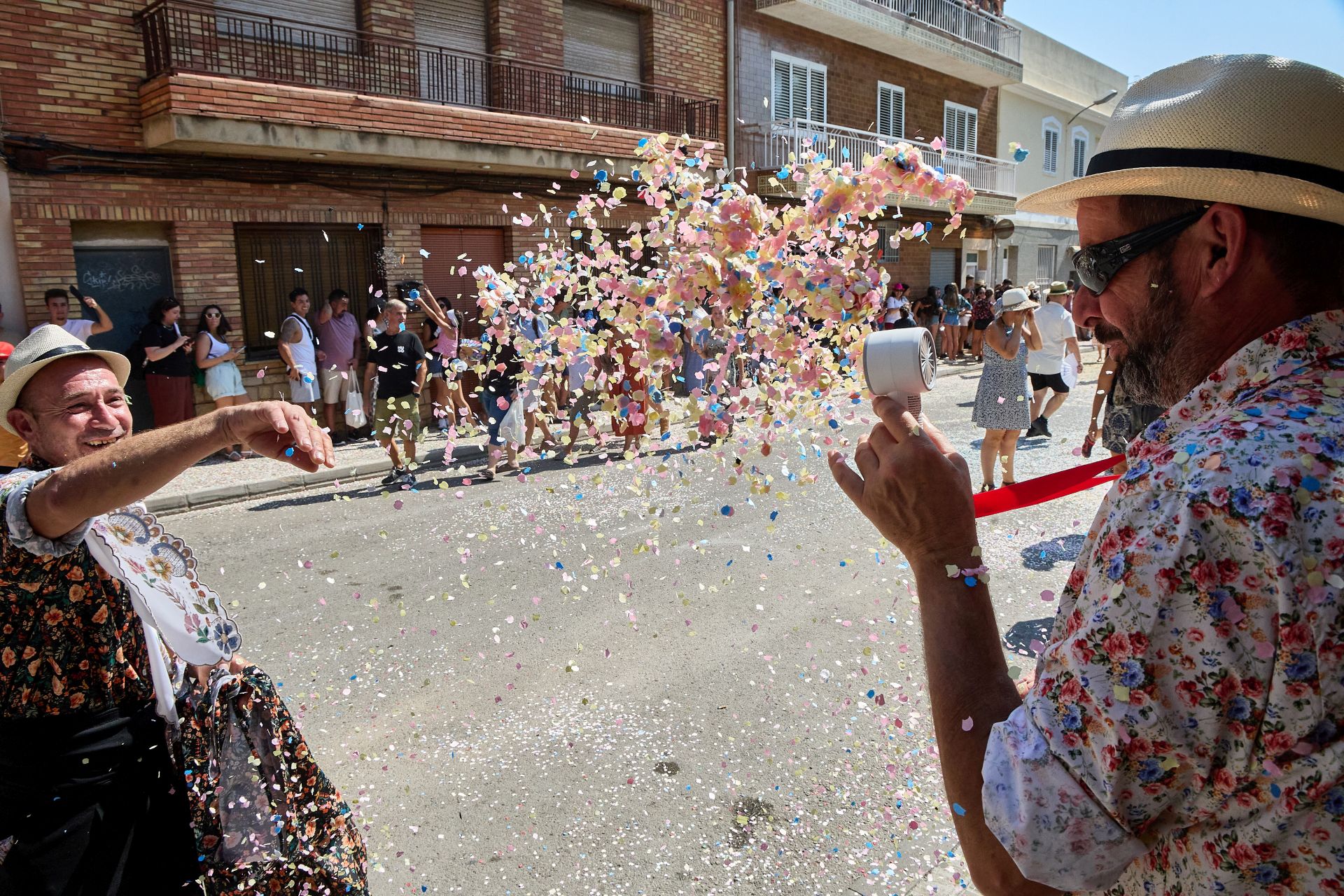 Color, calor, música y &#039;alfàbegues&#039; en Bétera