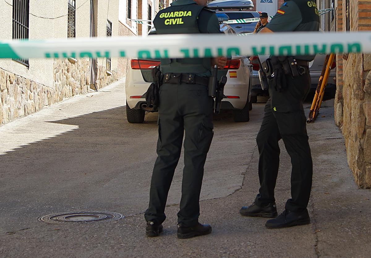 Dos guardias civiles en una imagen de archivo.