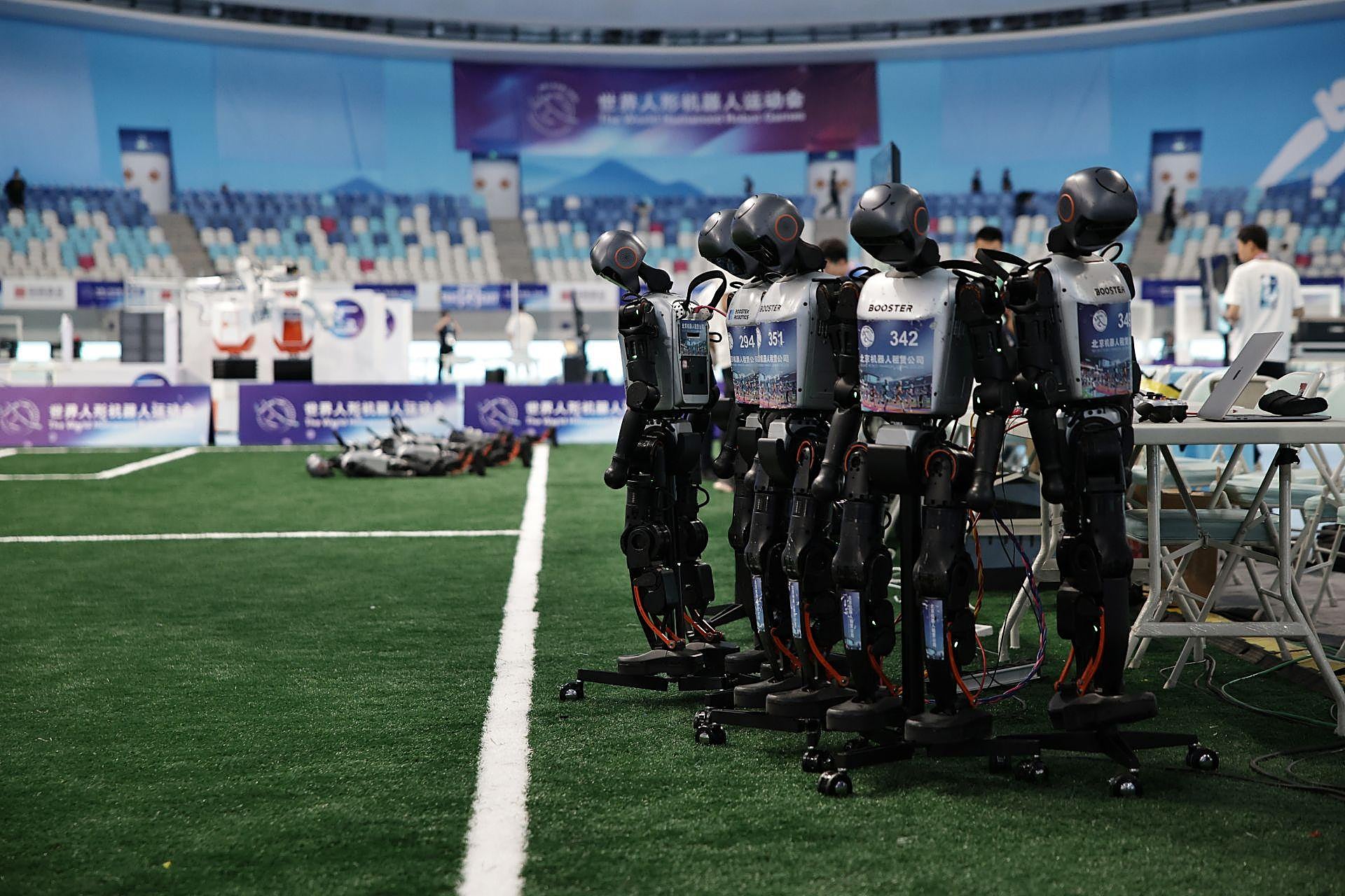 Celebración de las primeras Olimpiadas de robots en Pekín