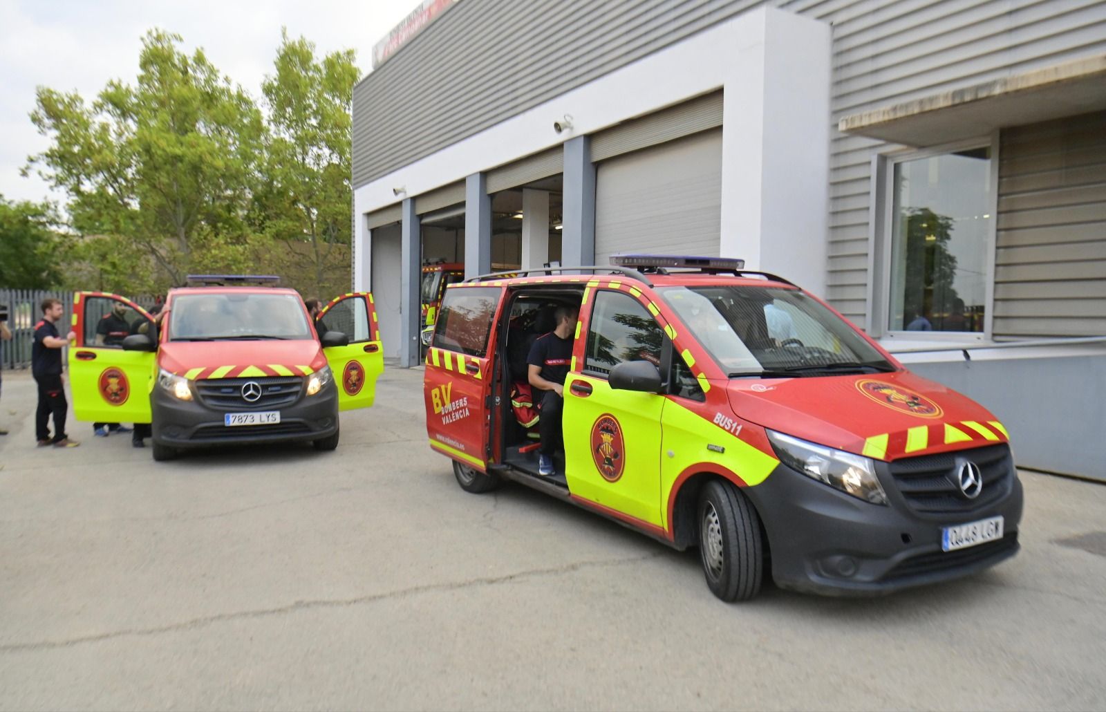 Los bomberos de Valencia parten hacia León para apagar los incendios forestales