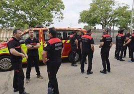 Los bomberos de Valencia parten hacia León para apagar los incendios forestales