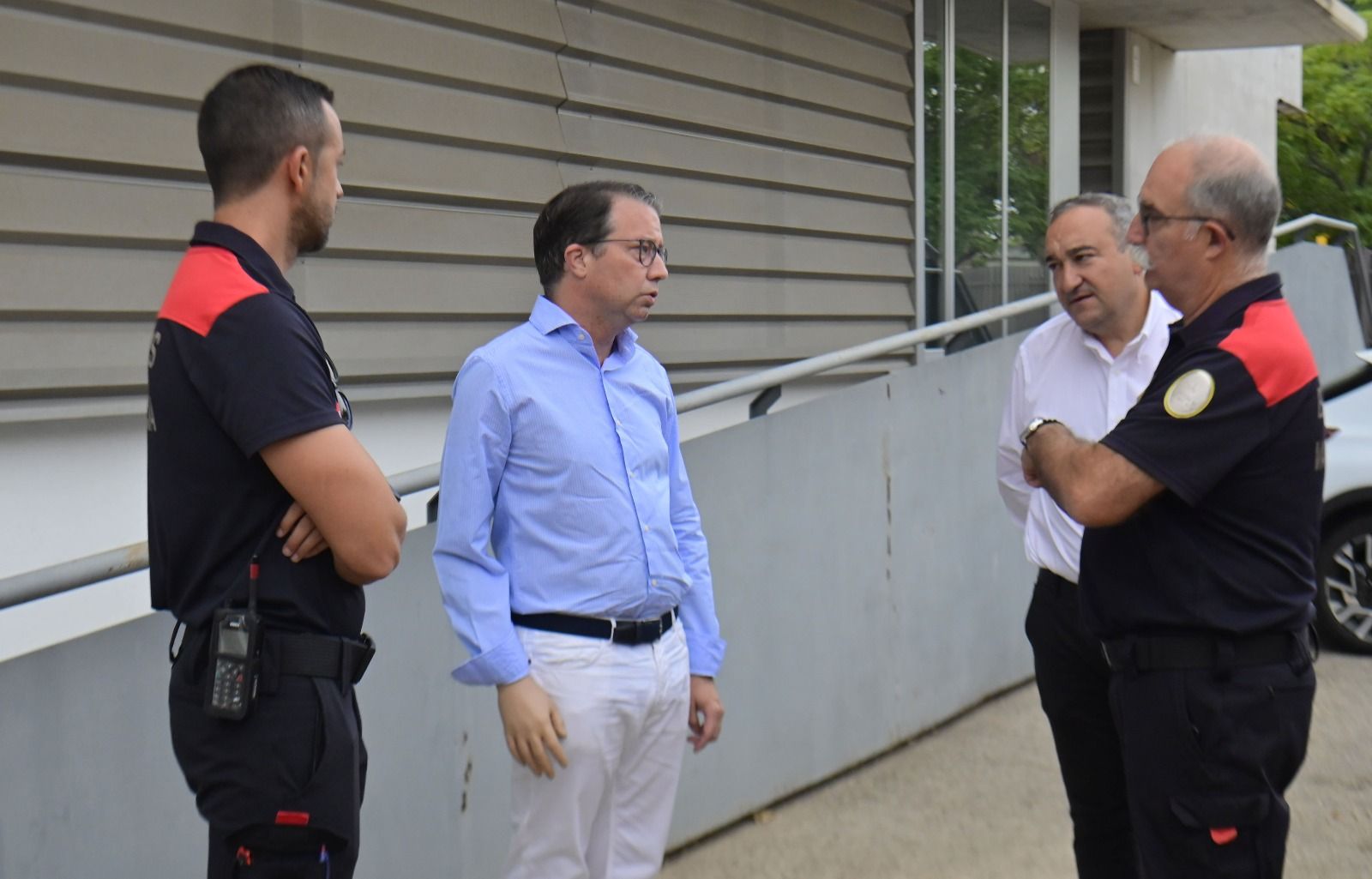 Los bomberos de Valencia parten hacia León para apagar los incendios forestales