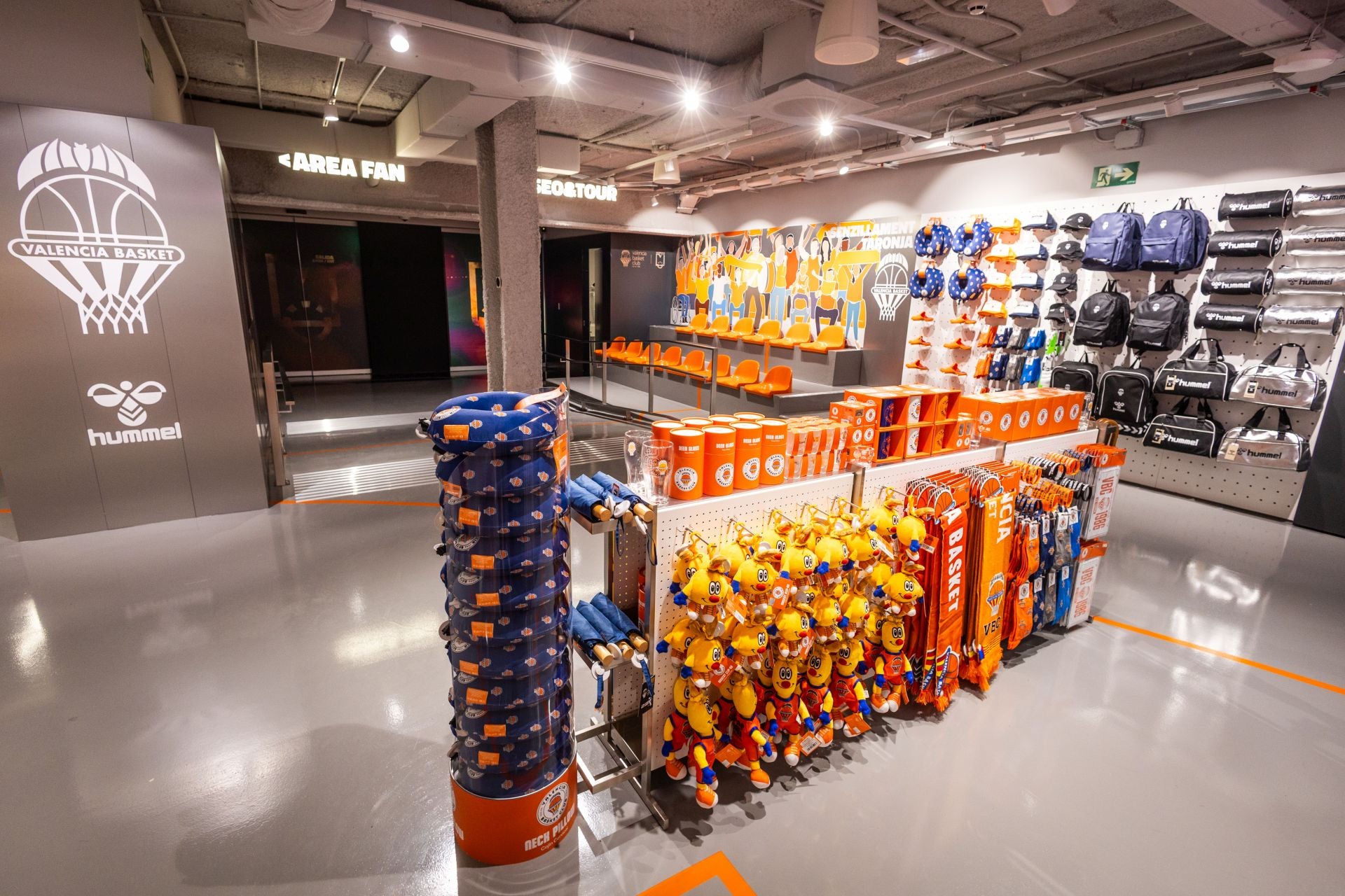 El Valencia Basket estrena nueva tienda en el Roig Arena