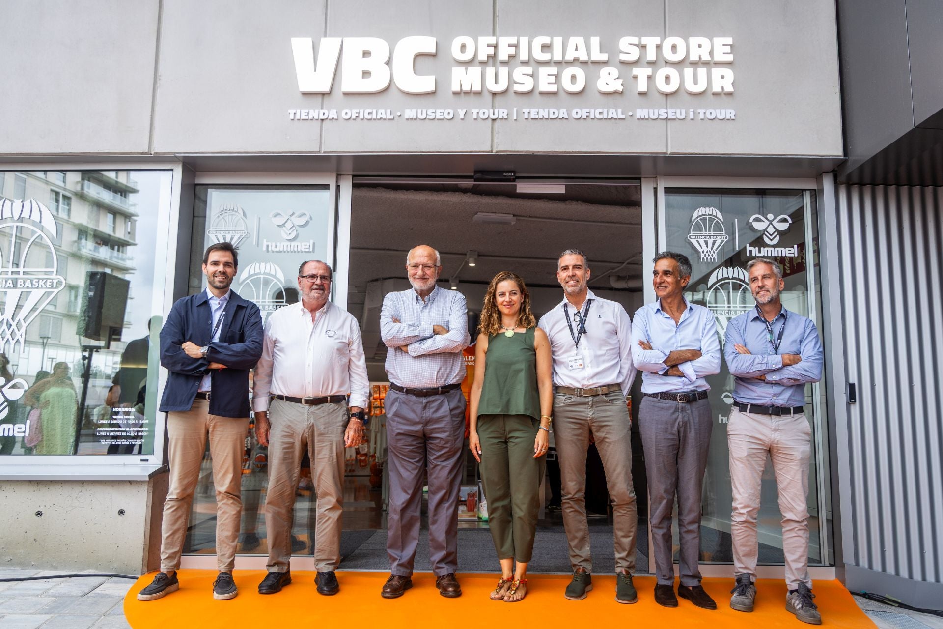 El Valencia Basket estrena nueva tienda en el Roig Arena