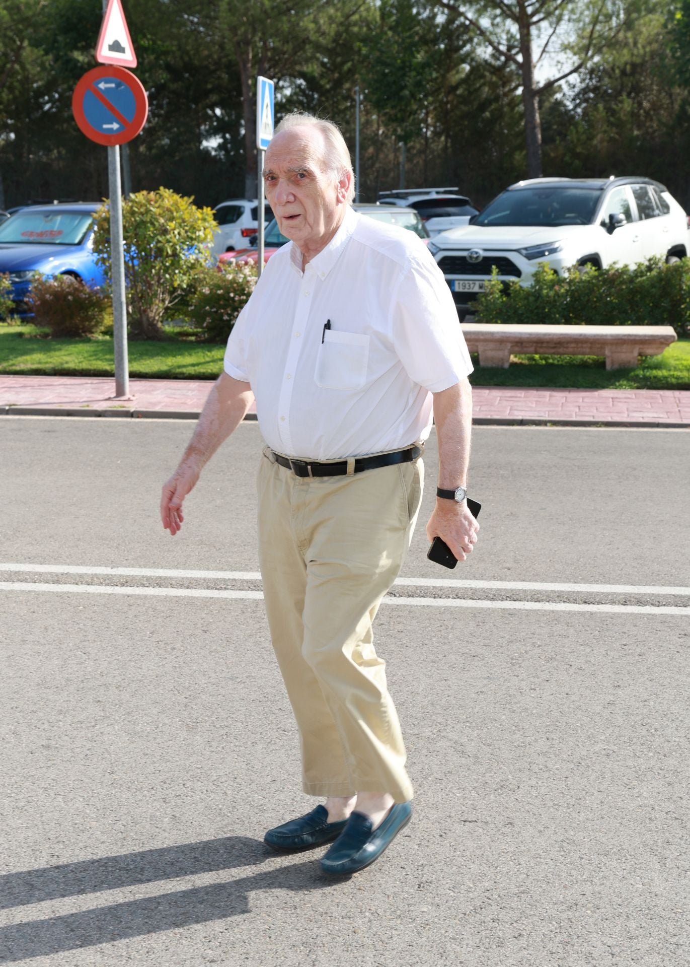 FOTOS | Familiares y amigos dan el último adiós a Verónica Echegui en el tanatoio de La Paz